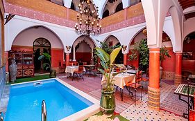 Riad Losra